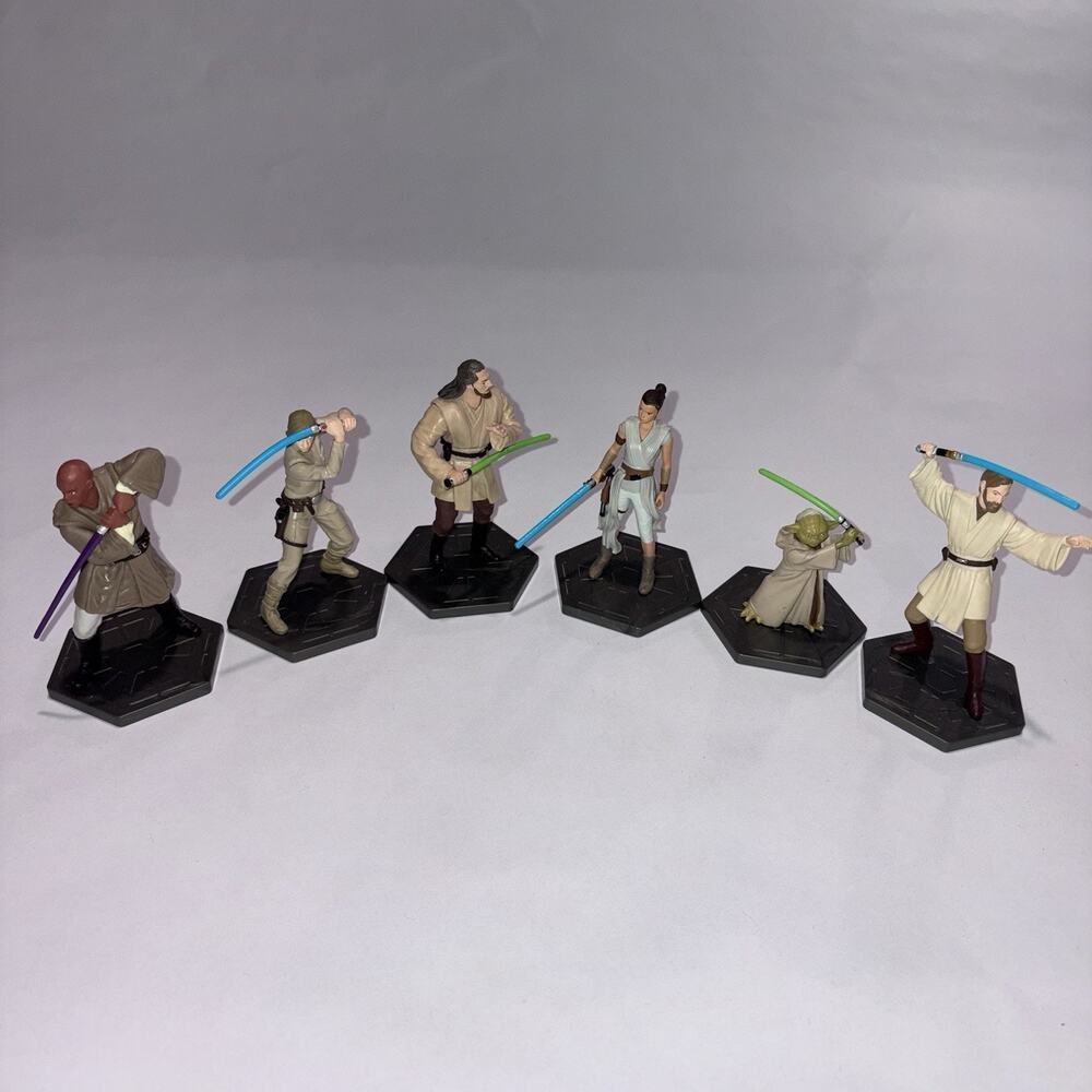 Disney Star Wars Jedi Action Figure Set Mace Windu Luke Qui-Gon Rey Yoda Obi-Wan